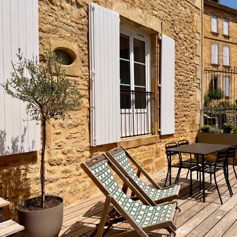 Les Jardins de Salvador - 2 bedrooms & terrace - Two-Bedroom Apartment - 1