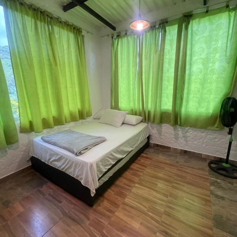 la samara - Seven-Bedroom House - 36