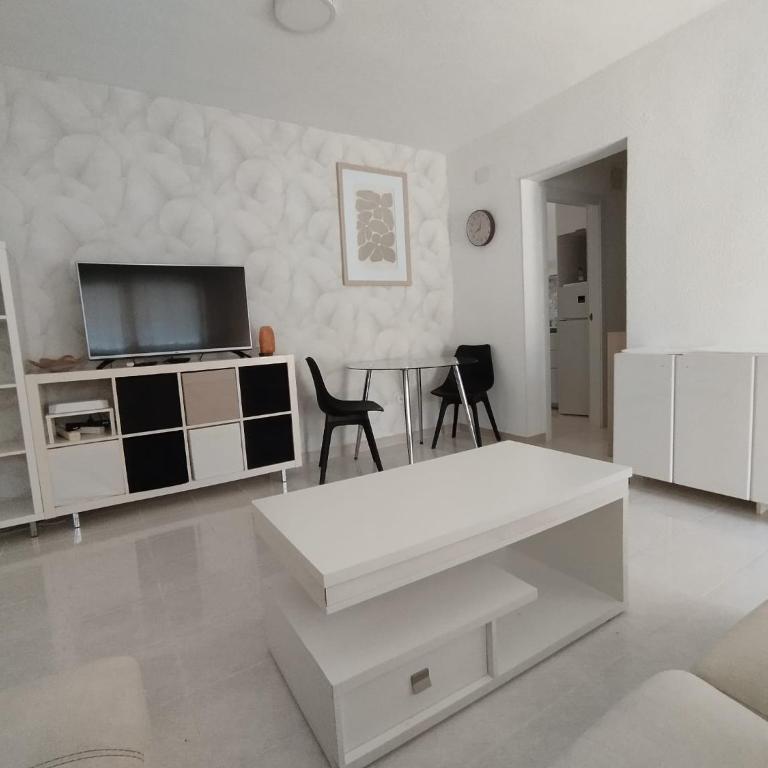 Albir apartamento con porche - Apartamento de 1 dormitorio - 5