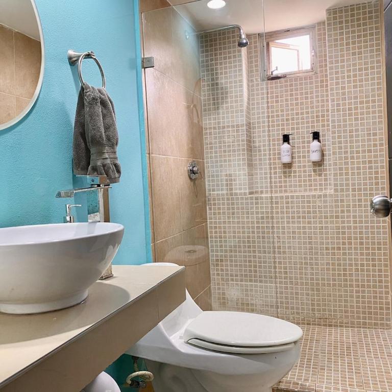 Beachside Penthouse with Pool & Balcony - Apartamento de 3 dormitorios - 13