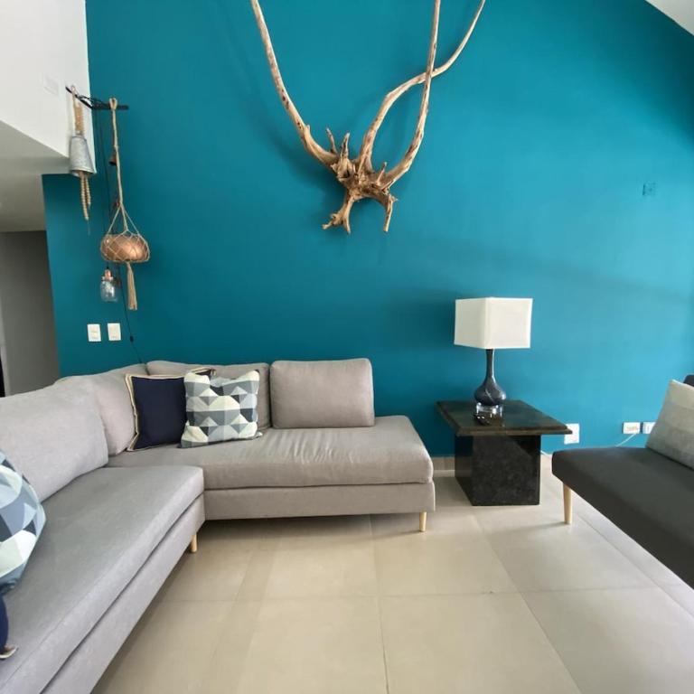 Beachside Penthouse with Pool & Balcony - Apartamento de 3 dormitorios - 27