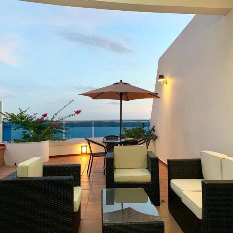 Duplex penthouse with private jacuzzi - Apartment - 4