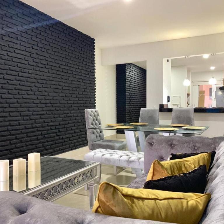 Duplex penthouse with private jacuzzi - Apartment - 11