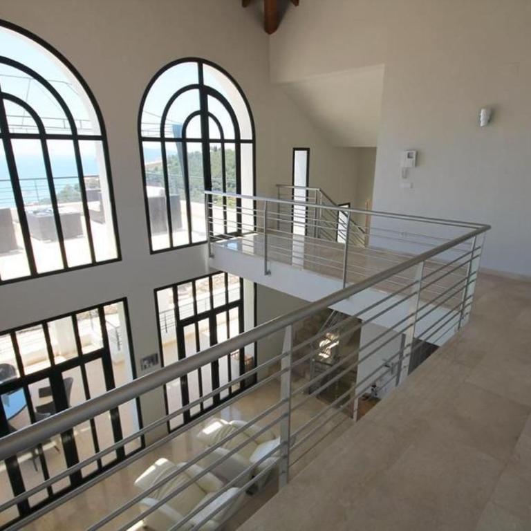 Suerte hills - Casa de 4 dormitorios - 2