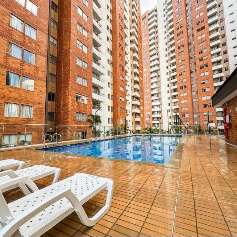 3br apt AC with pool gym sauna, Bbq 10 min Poblado - Apartamento de 3 dormitorios - 11