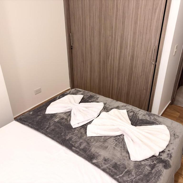 3br apt AC with pool gym sauna, Bbq 10 min Poblado - Apartamento de 3 dormitorios - 13