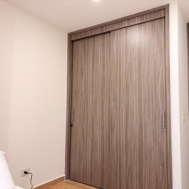 3br apt AC with pool gym sauna, Bbq 10 min Poblado - Apartamento de 3 dormitorios - 27