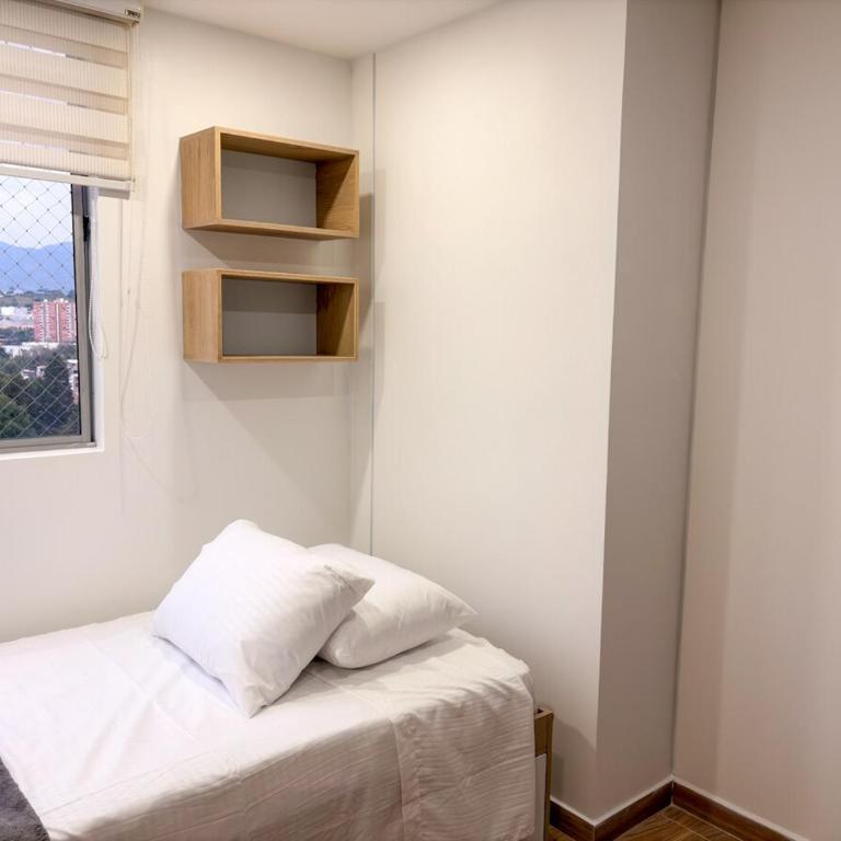 3br apt AC with pool gym sauna, Bbq 10 min Poblado - Apartamento de 3 dormitorios - 33