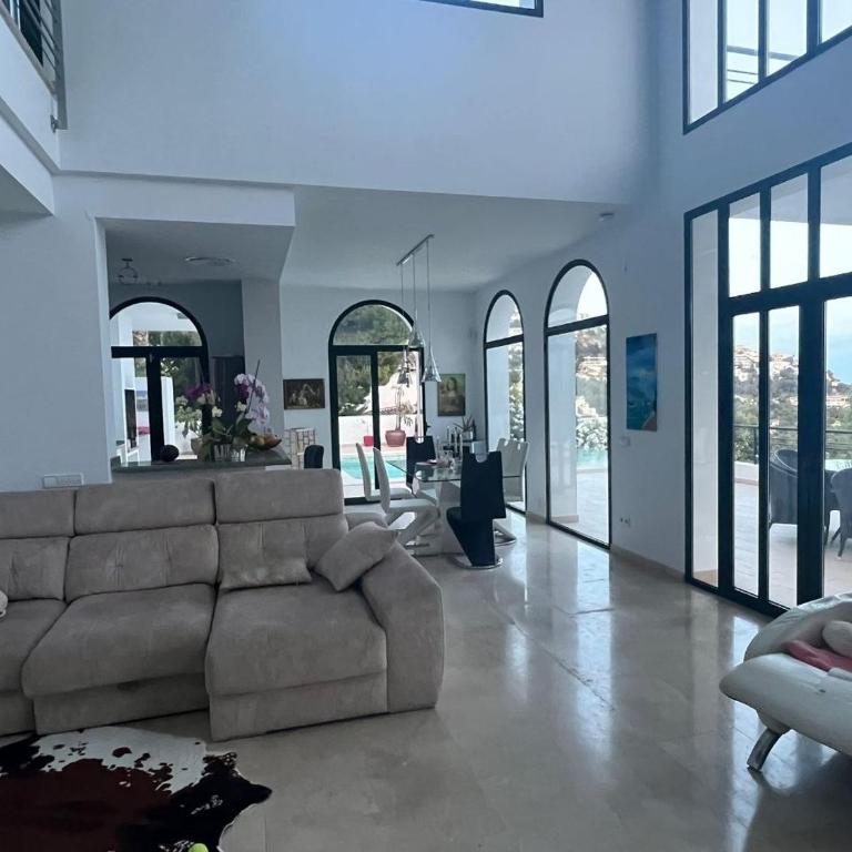 Suerte hills - Casa de 4 dormitorios - 3