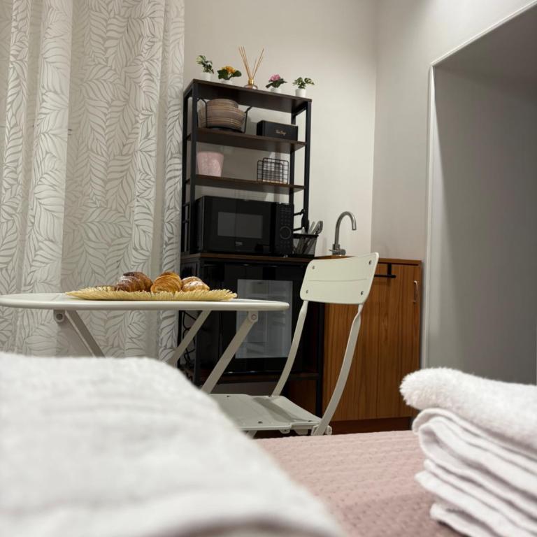L'Arco dei Sogni - Deluxe Double Room with Balcony - 10