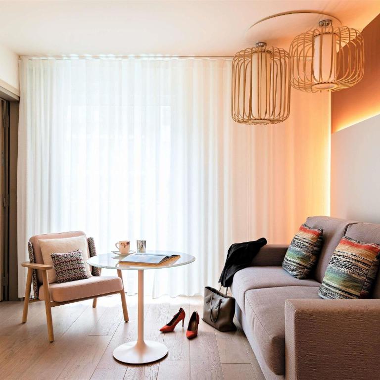Croisette Beach Hotel Cannes - MGallery Collection - Suite Boheme - 7
