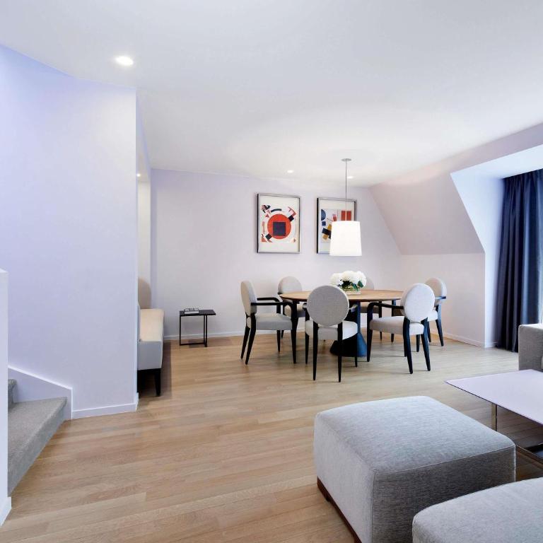 Sofitel Paris Arc De Triomphe - Appartement Lit King-Size en Duplex avec Canapé-Lit - 1
