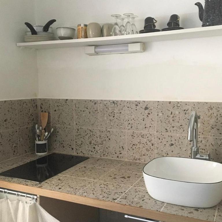 Charmant studio dans le centre historique - Apartment mit 1 Schlafzimmer - 1