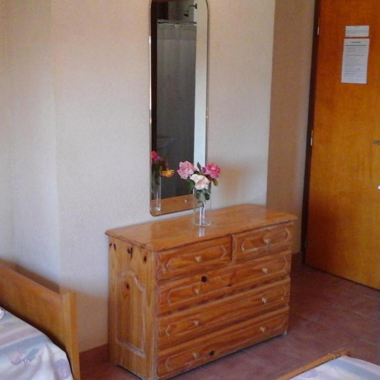 Hotel Mariska Dos Estrellas Superior - Habitación Triple Estándar - 2