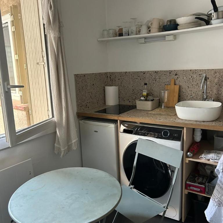 Charmant studio dans le centre historique - Apartment mit 1 Schlafzimmer - 5