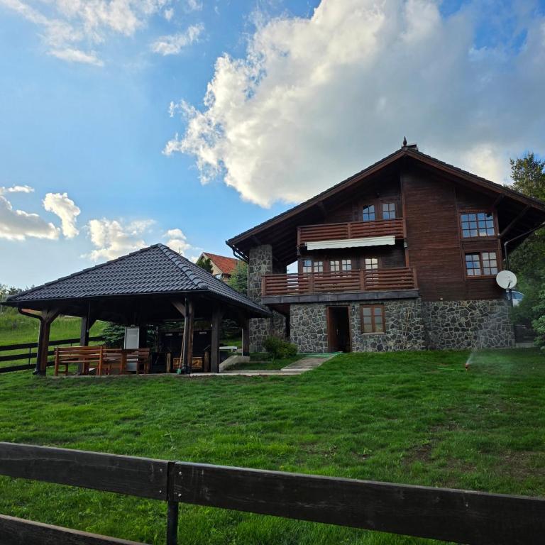 Pine Valley House - Haus mit 3 Schlafzimmern - 2