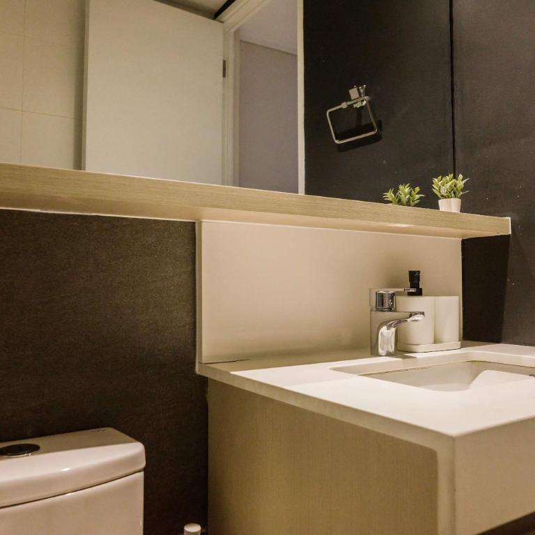 Luxury Stay in a Prime 1BR - Apartment - 17