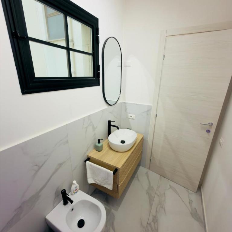 FMF Luxury Trastevere Apartment - Appartamento con 2 Camere da Letto - 9