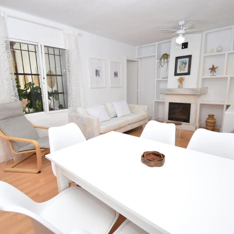 Two Villas with Private Pool by Beach - Apartamento - 15