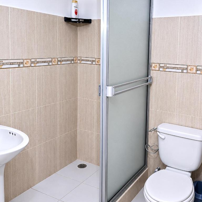 Depa Amoblado Primer Piso, 02 cuartos - Iquitos - Apartamento de 2 dormitorios - 4