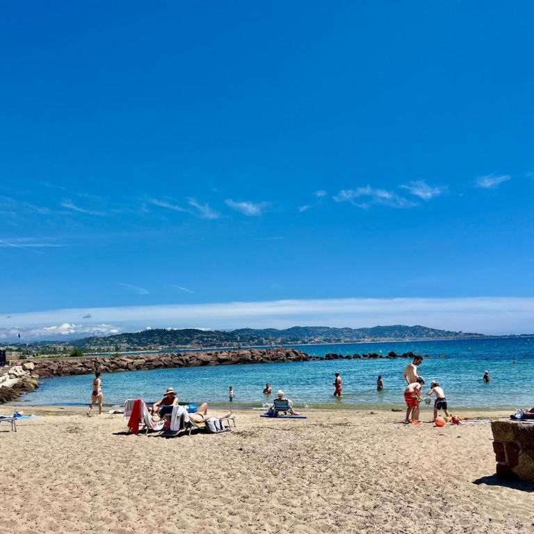 Résidence Exceptionnelle - Appartement Standing avec Plage privée, Piscine, Tennis, Parking - Appartement 1 Chambre - 14