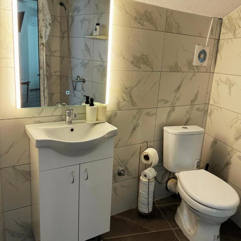Corner Plaza Apartments Kragujevac - Studio-Apartment - 8