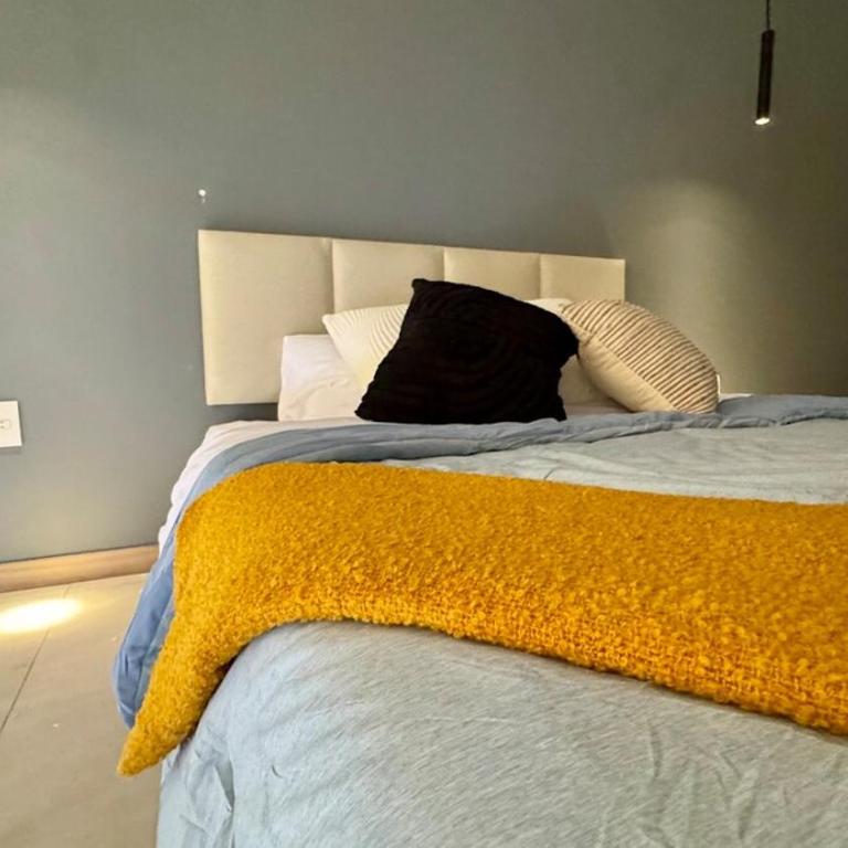 Loft in the Chapultepec area, pool, city view - One-Bedroom Apartment - 4