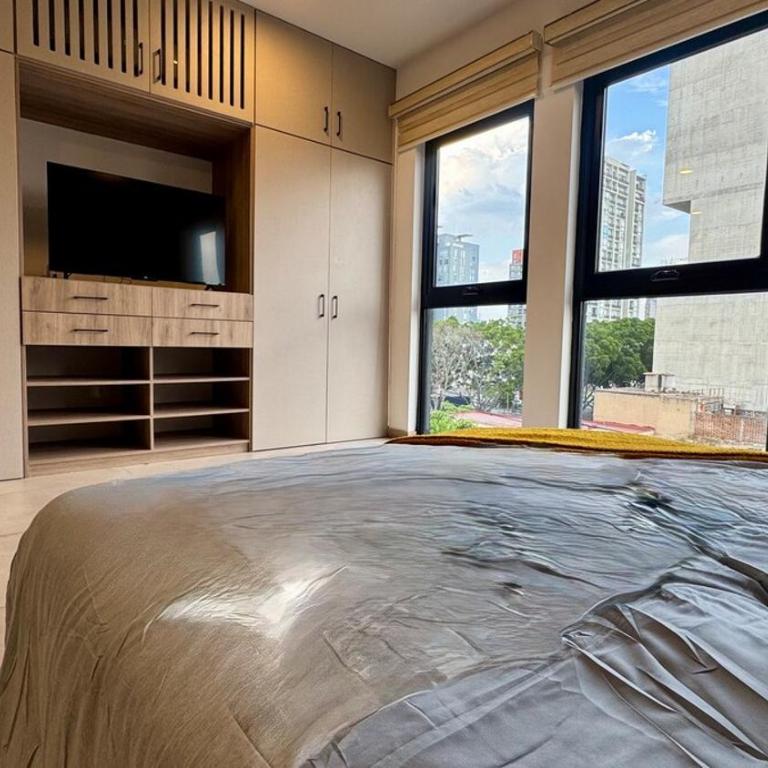 Loft in the Chapultepec area, pool, city view - One-Bedroom Apartment - 12