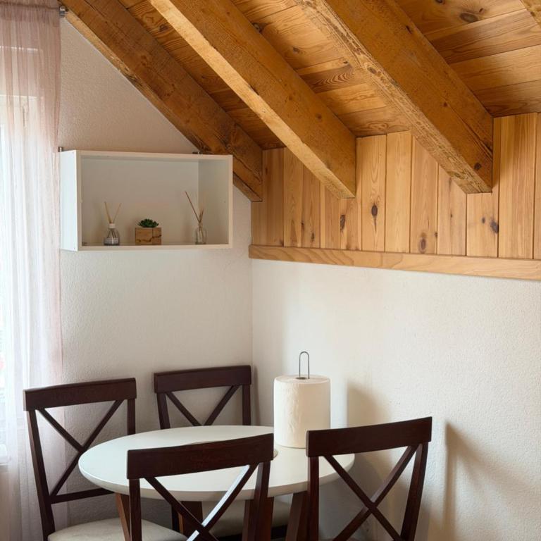 Lux Studio Apartments - Family Studio - 5