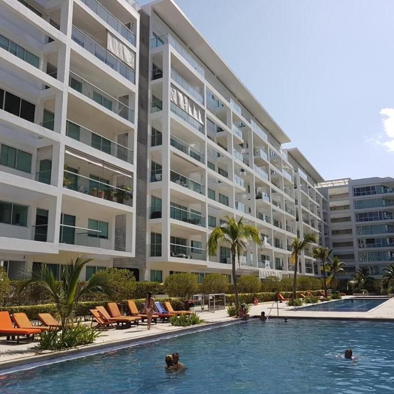 Beach apartment - Three-Bedroom Apartment - 5