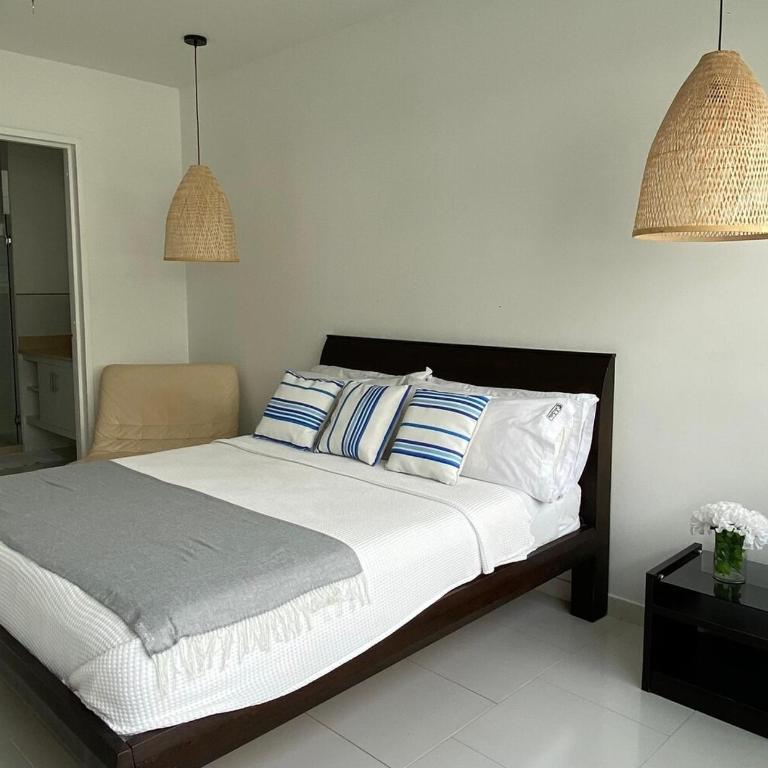 Beach apartment - Three-Bedroom Apartment - 16