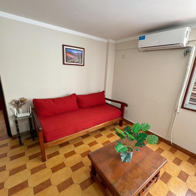 Amplios ambientes en el centro de Jujuy, ubicación ideal - Two-Bedroom Apartment - 8