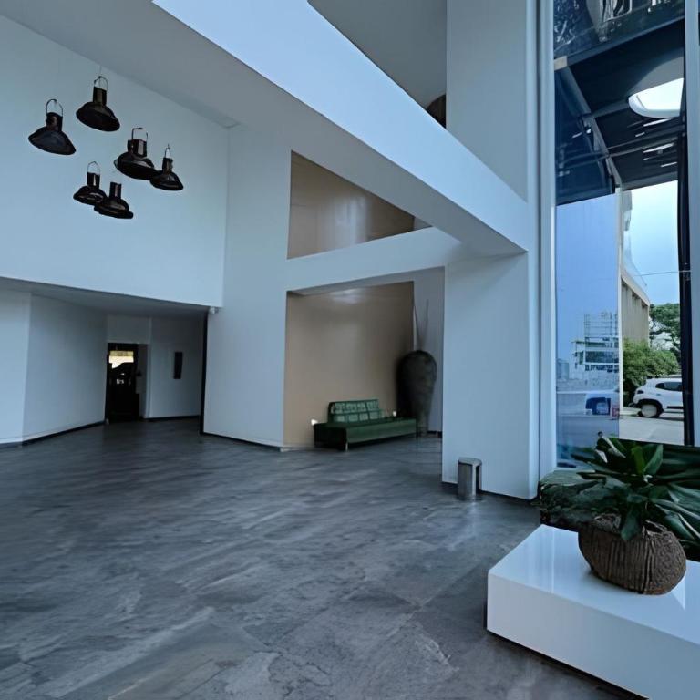 Ocean Club by Colproperty Management - Three-Bedroom Apartment - 16
