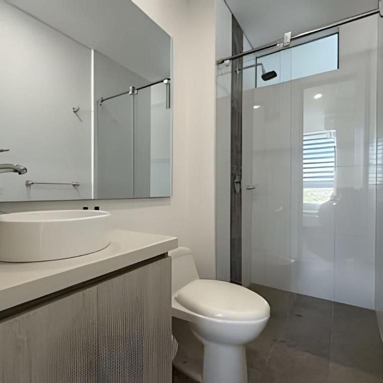Ocean Club by Colproperty Management - Three-Bedroom Apartment - 35