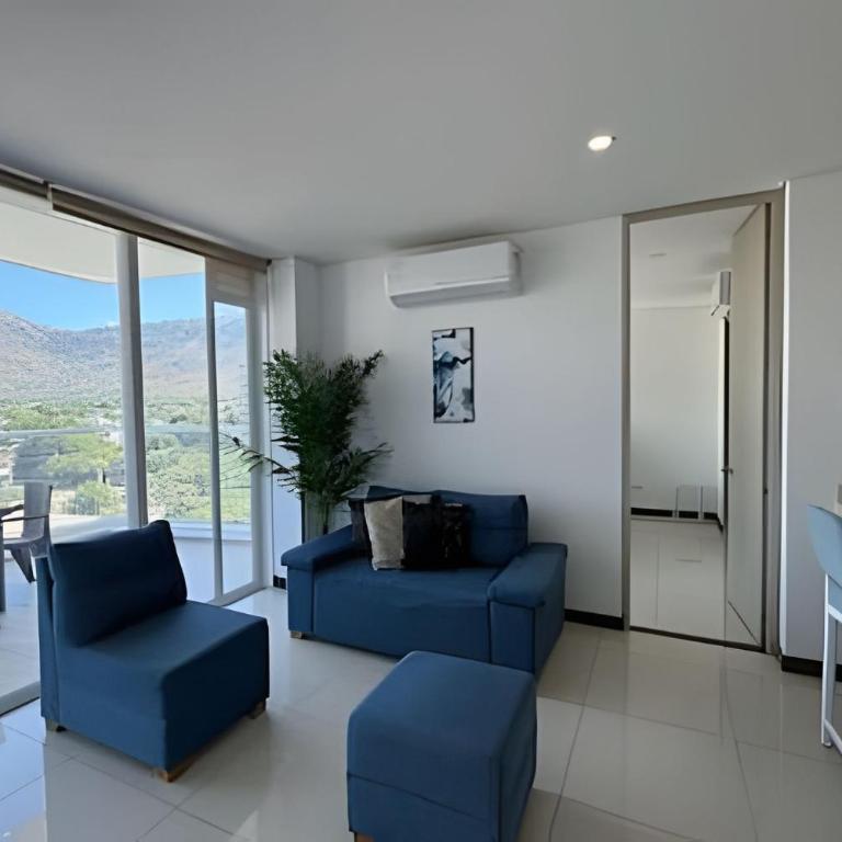 Ocean Club by Colproperty Management - Three-Bedroom Apartment - 41