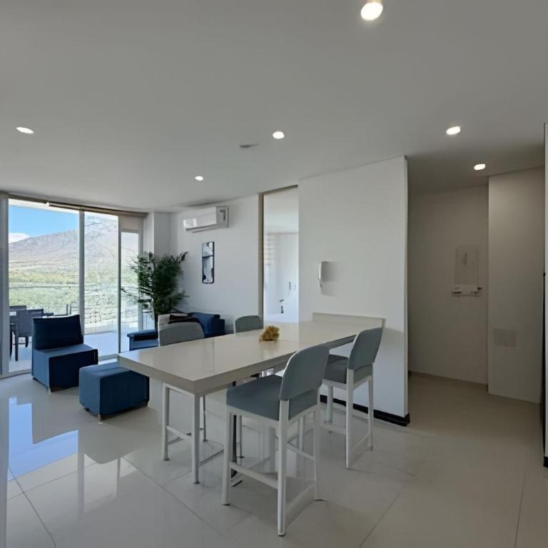 Ocean Club by Colproperty Management - Three-Bedroom Apartment - 47