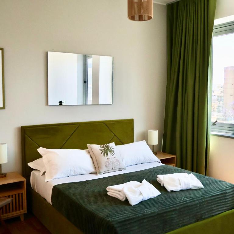TAGA Rooms - Deluxe Room - 11