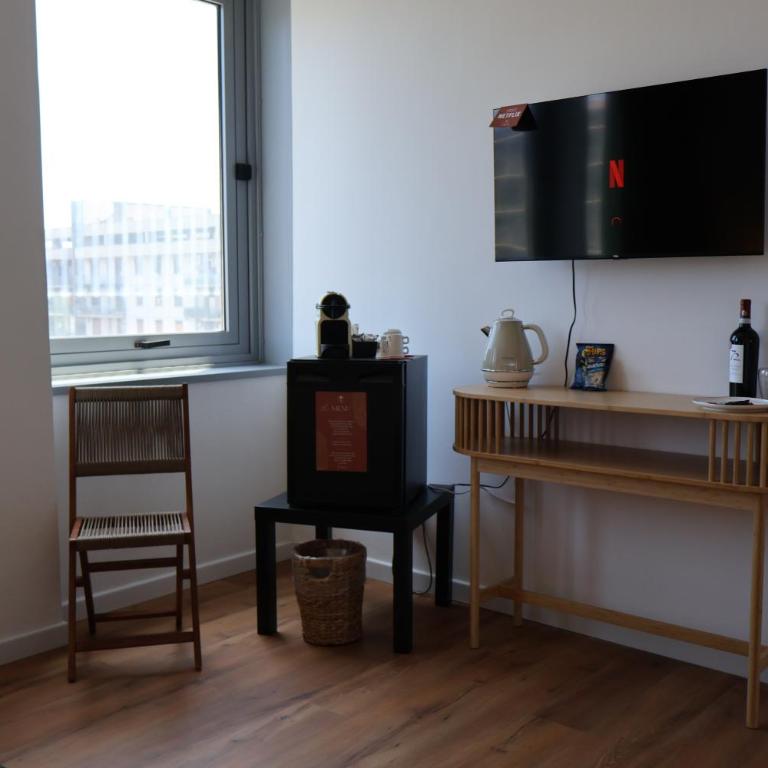 TAGA Rooms - Deluxe Room - 14