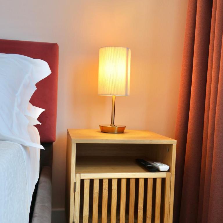 TAGA Rooms - Standard Double Room - 8