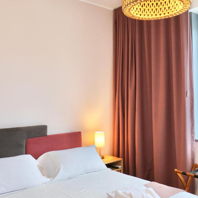 TAGA Rooms - Standard Double Room - 1