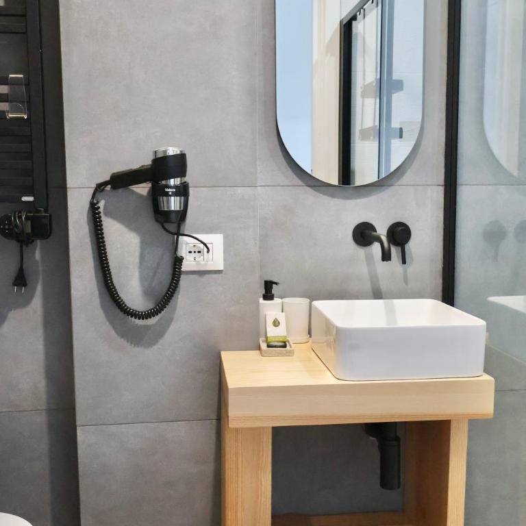 TAGA Rooms - Standard Double Room - 5