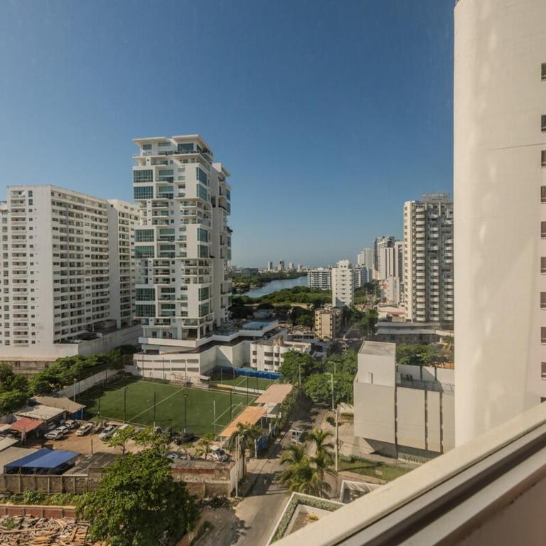 Luxury Ocean View Retreat Pool Jacuzzi & Beach - Apartment - 47