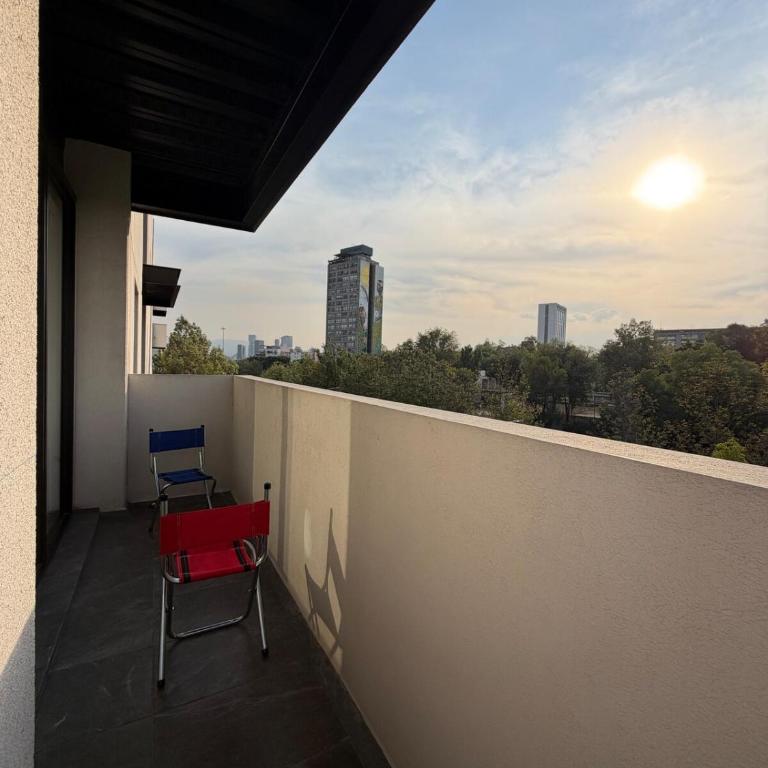 Stylish 2BR,sofá bed Reforma Prime Location - Three-Bedroom Apartment - 46