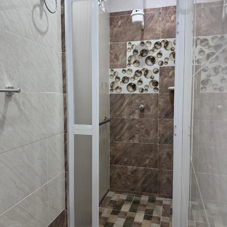 Hotel San Luis - Apartamento con balcón - 24