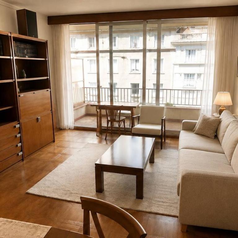 4 Bedrooms Apartment in Center - Apartamento - 1
