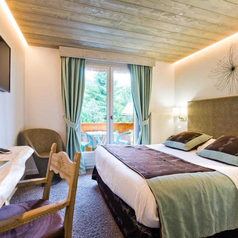 Gentianettes Hotel & Spa, the Originals Collection - Chambre Double Supérieure - 4