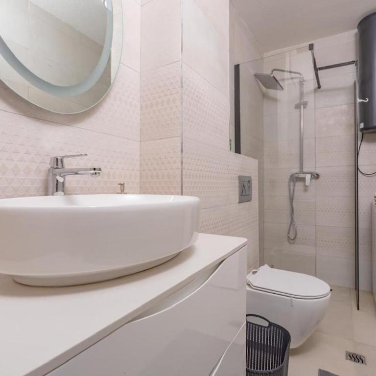 Zoi 1 modern flat near beach - Apartman sa 2 Spavaće Sobe - 17