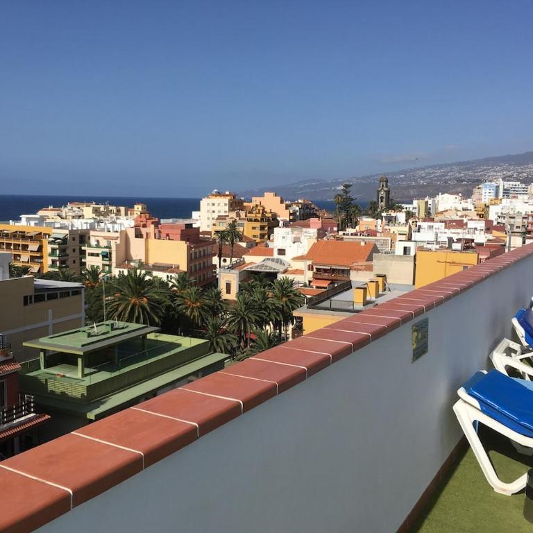 Plaza del Charco, Apartment with Pool, fast Wi-Fi and Views - Apartamento de 1 dormitorio - 5