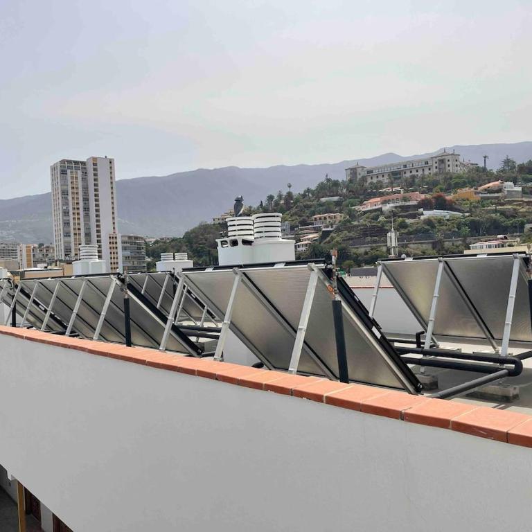 Plaza del Charco, Apartment with Pool, fast Wi-Fi and Views - Apartamento de 1 dormitorio - 53