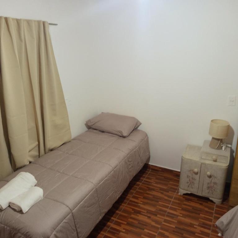 Dpto nqn muy buena ubicación - Apartamento de 1 dormitorio - 2